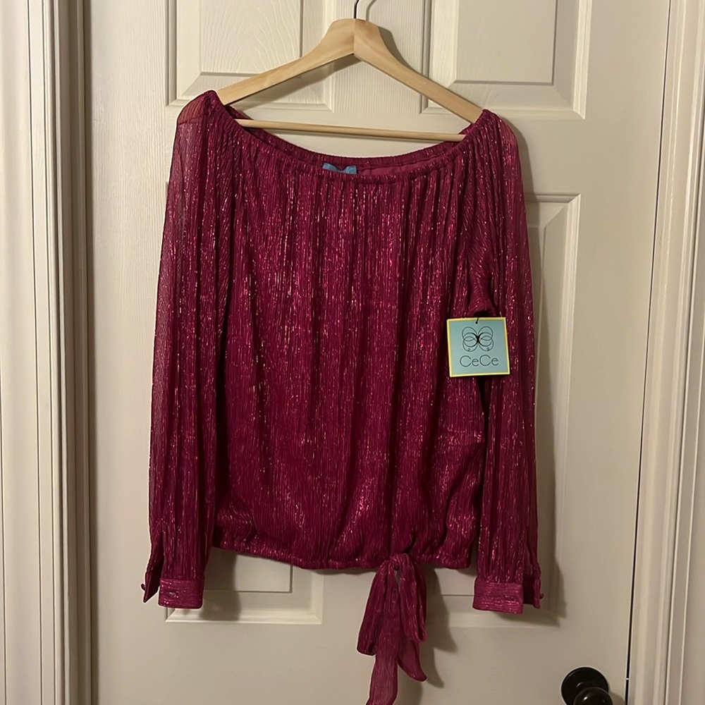 CeCe Magenta top. Size large